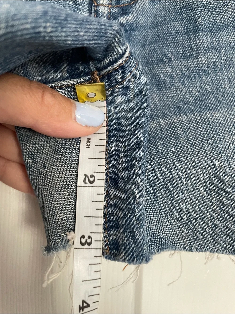 Madewell Women’s size 24 Classic Straight Jean Denim Cutoff Shorts - Blue